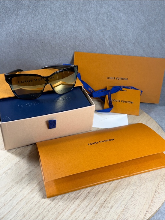 Louis Vuitton | Accessories | Louis Vuitton Lv Shadow Square